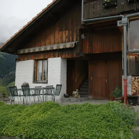 Cosy Ground Floor Apartment With Privat Terrace And Great Views شقة